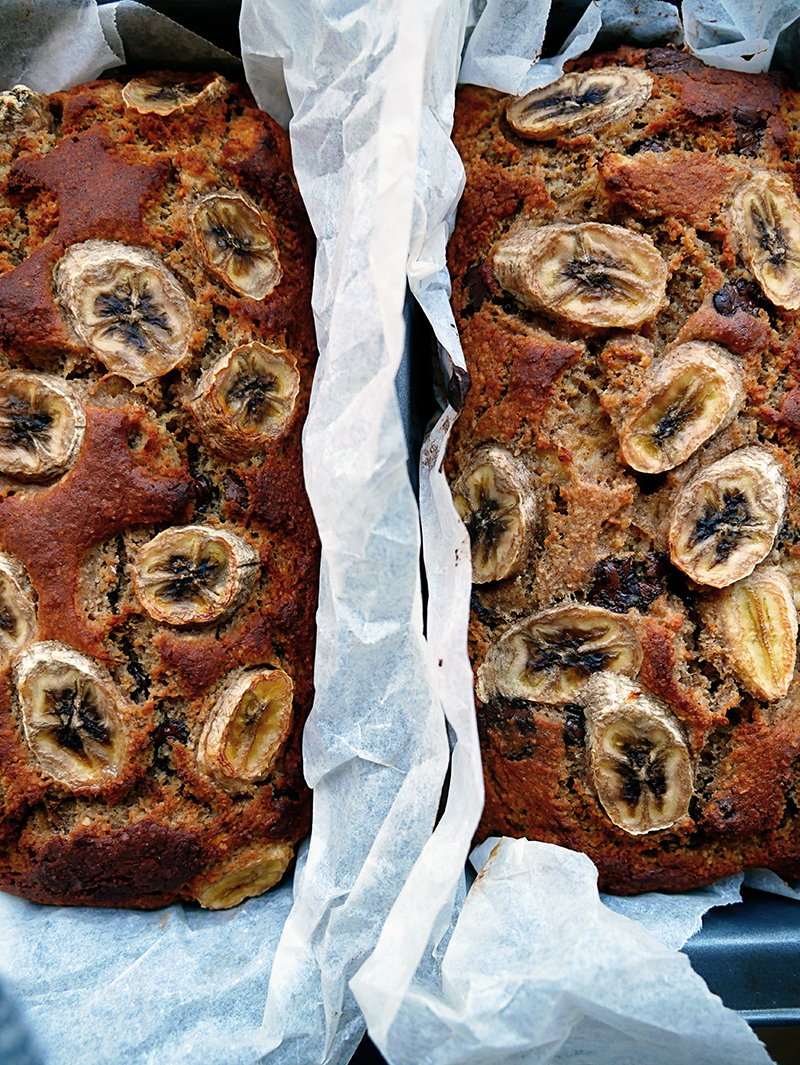 Travelling Banana Bread With Dark Chocolate Chips And Mulberries