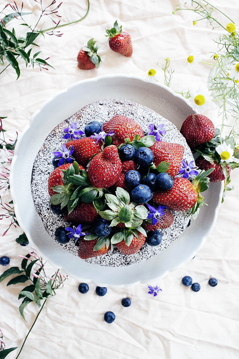 Summer berry cake with wildberries recipe