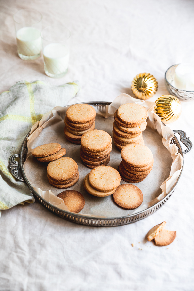 Orange and Almond Shortbread Cookie recipe for giving gifts to friends